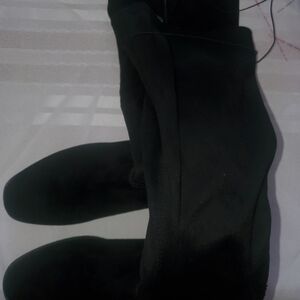 Kenneth Cole Black Heeled Stanford Boots
